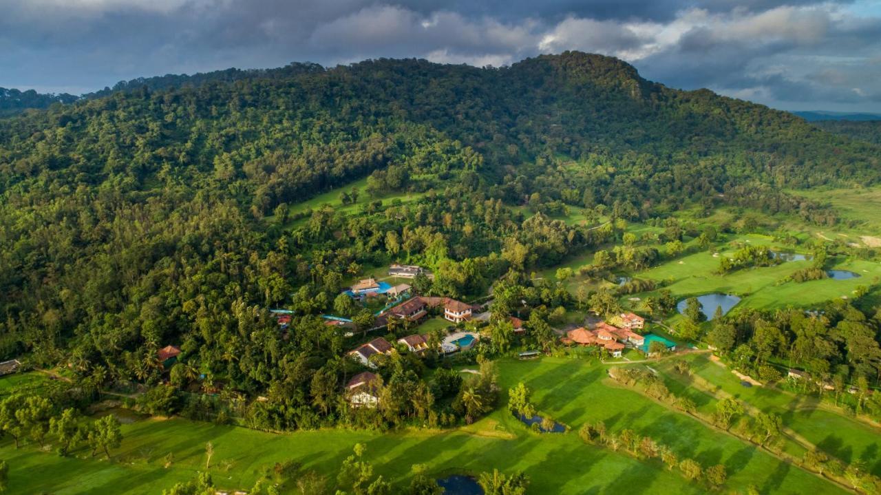 Amritara Ambatty Greens Resort Вірайпет Екстер'єр фото
